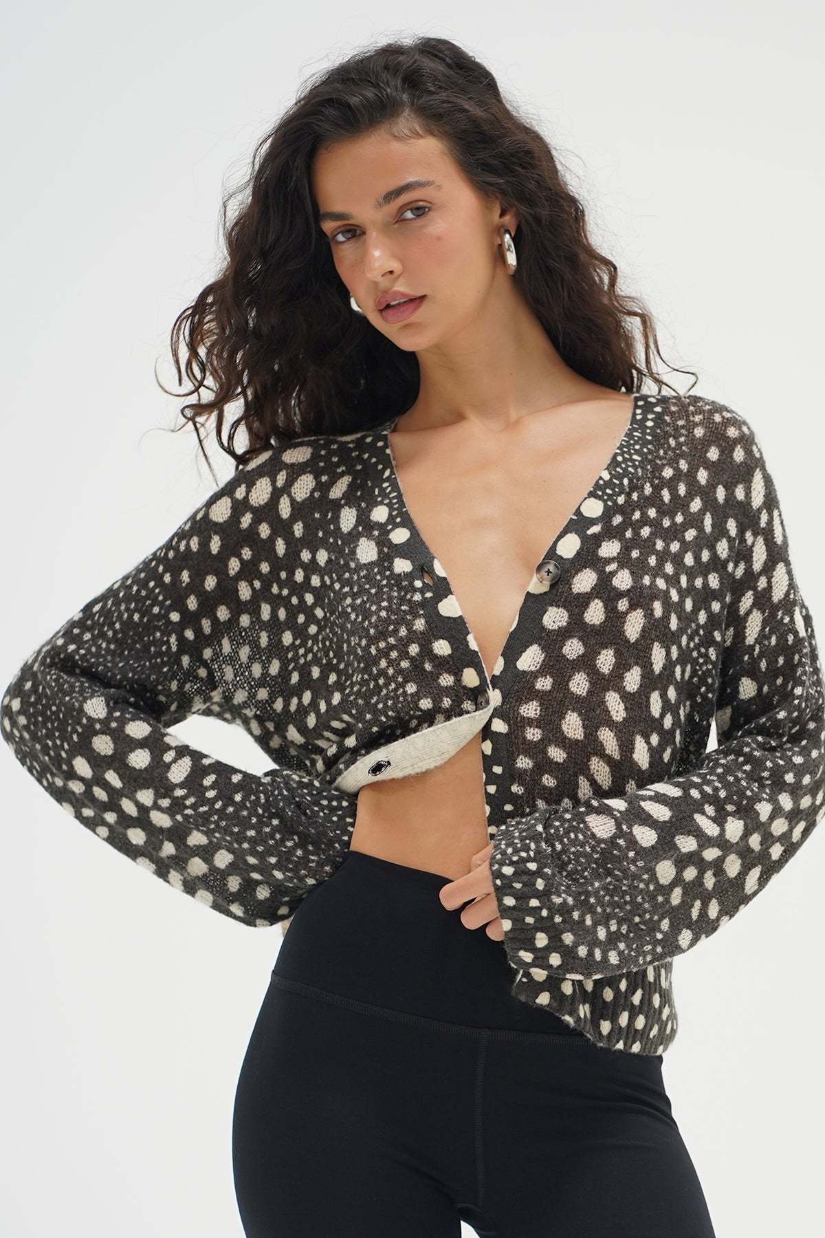 LNA Clothing Dana Stingray Print Lightweight Cardigan 