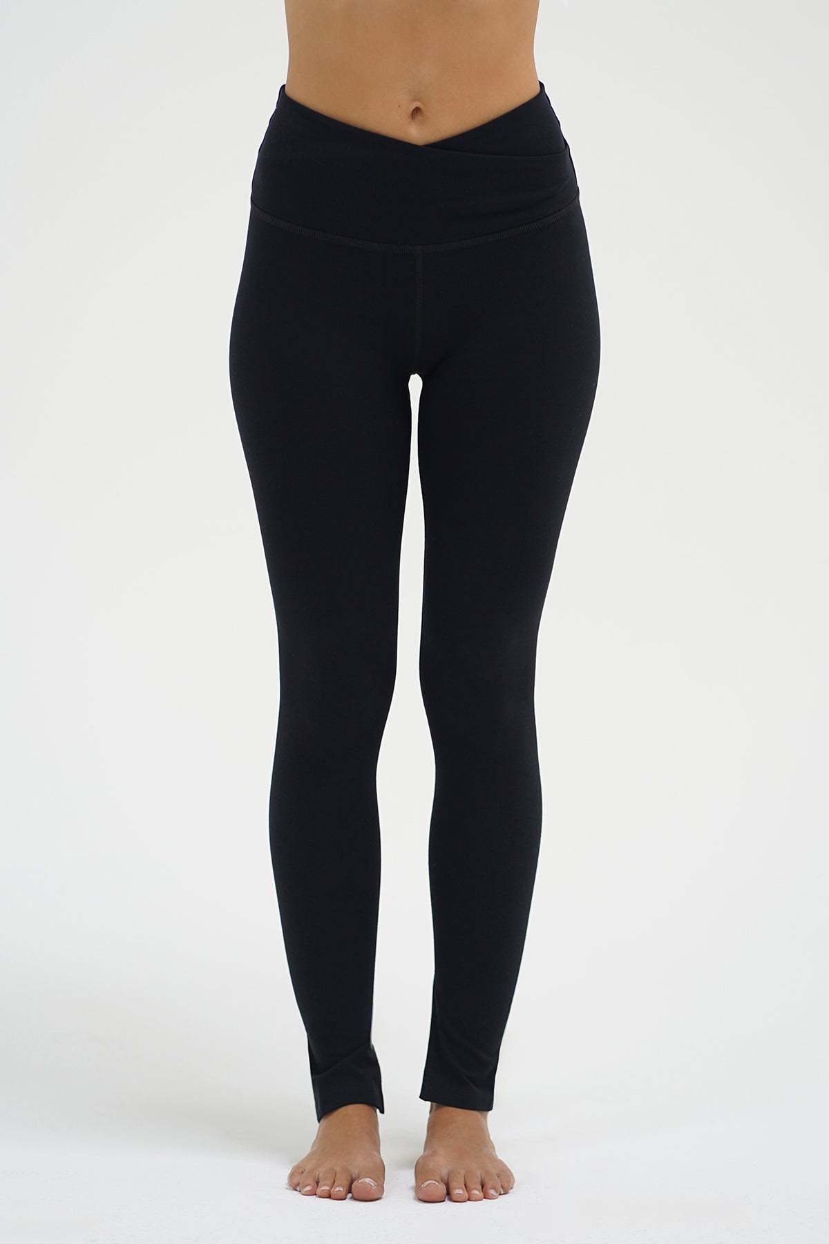 LNA Clothing Derin Side legging in black