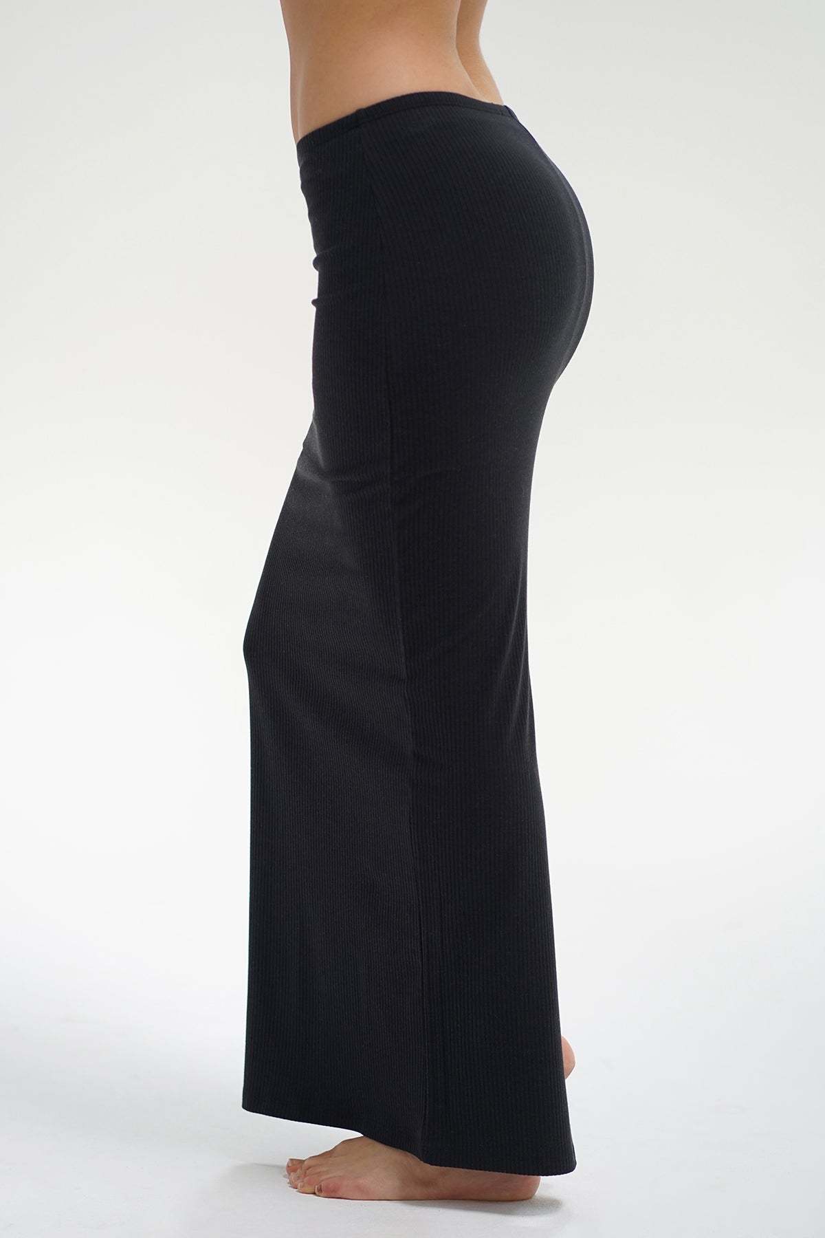 LNA Landon Ribbed skirt in black