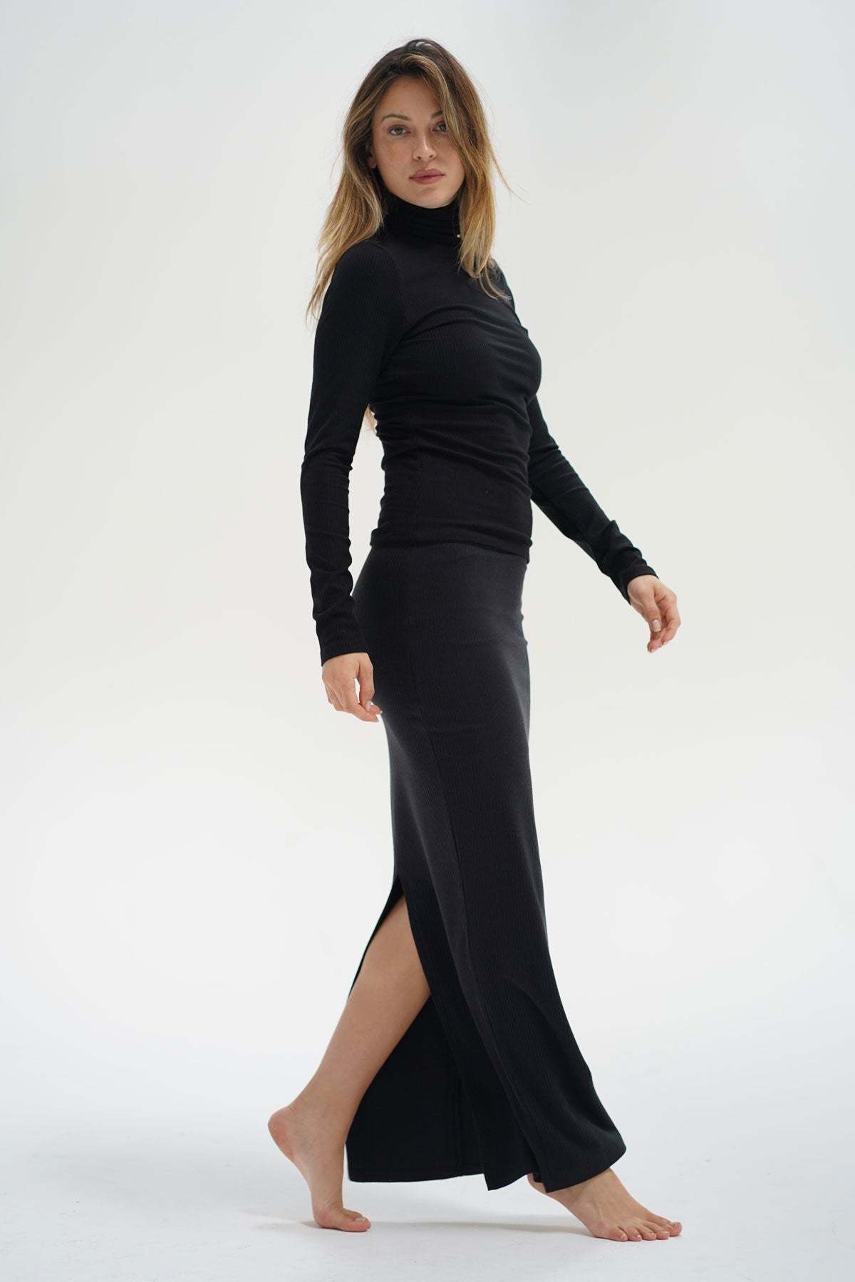 LNA Landon Ribbed Skirt In Black
