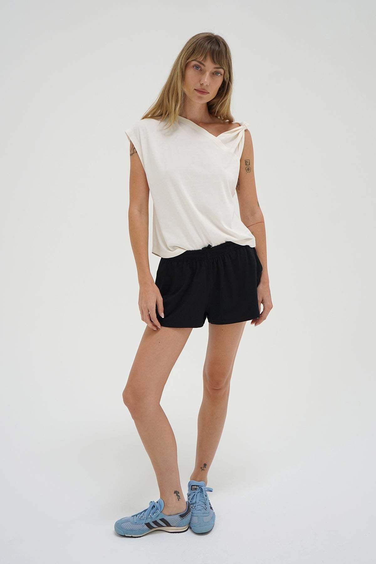 LNA Natia Tee in jet stream with knot detail on one shoulder