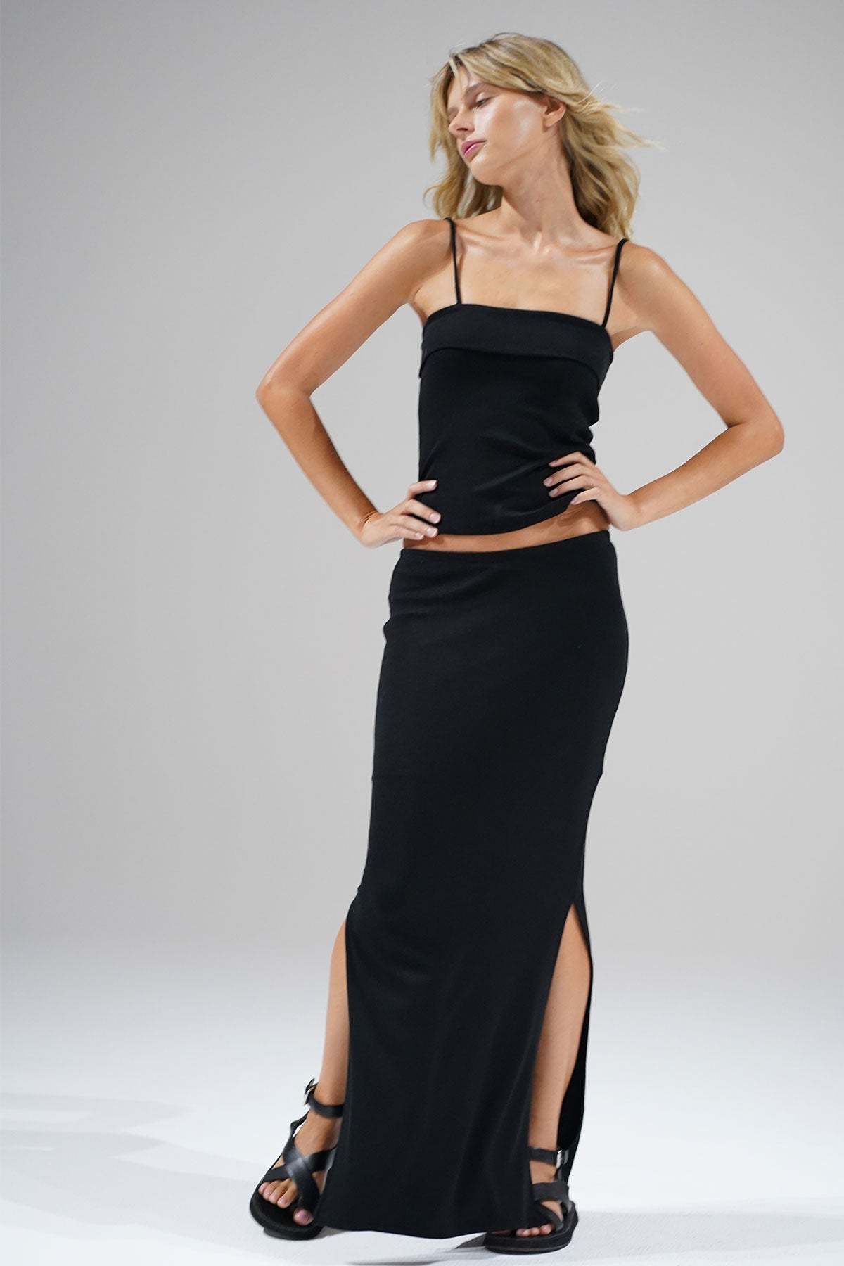LNA Steph Ribbed Skirt in Black
